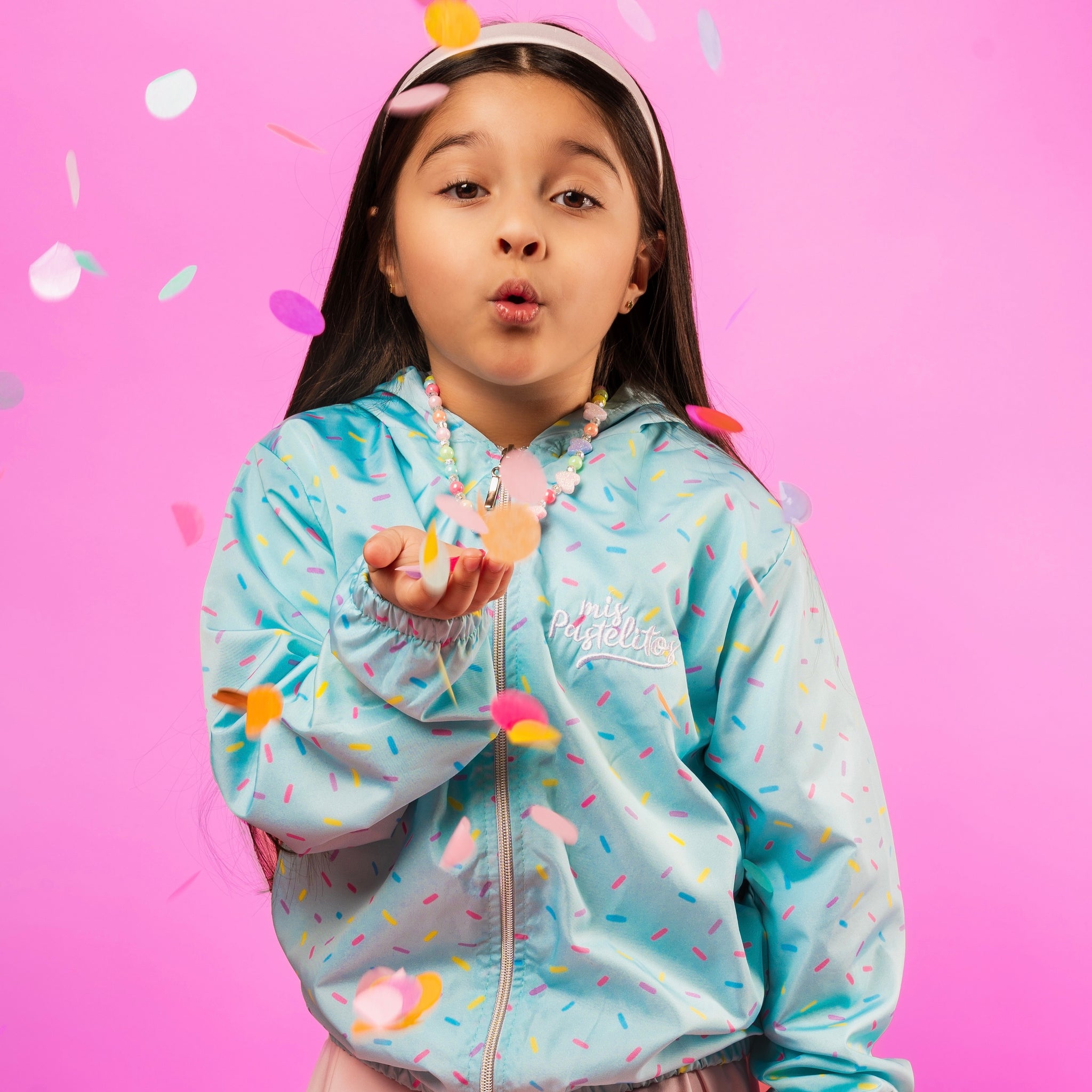 Chamarra Rompevientos con Capucha Color Menta