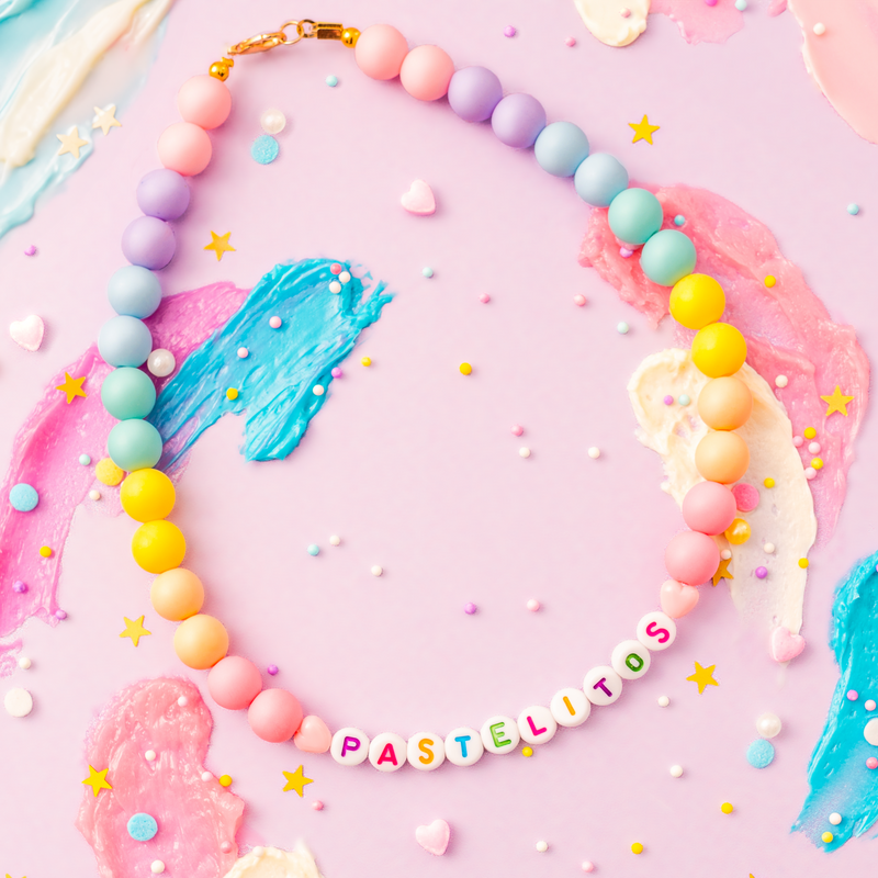 Collar Pastelitos (Letras)